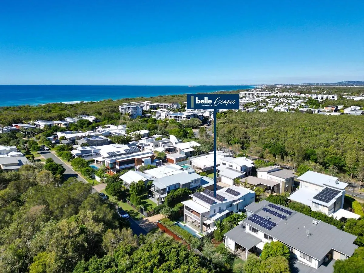 Holiday home 4 Boardrider Crescent Villa Marcoola